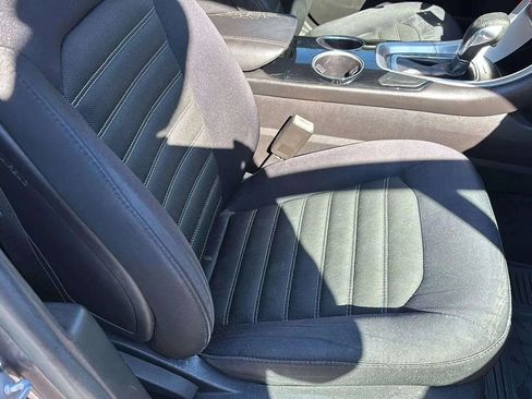 Used 2014 Ford Fusion SE image 26