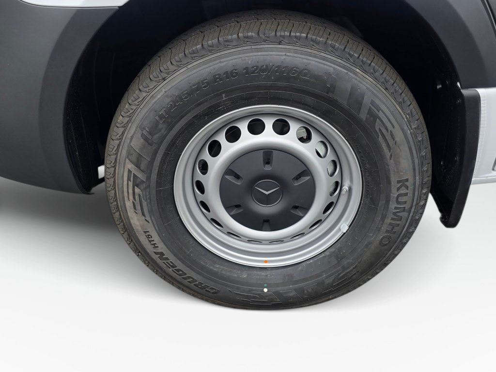 New 2026 Mercedes-Benz Sprinter 2500 image 9