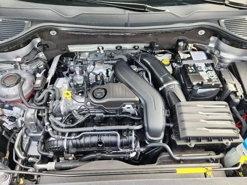 Certified 2024 Volkswagen Taos S image 11