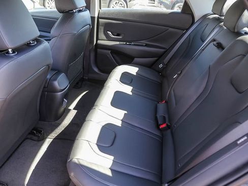 New 2026 Hyundai Elantra Limited FWD image 22
