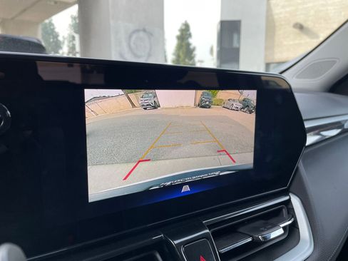 Used 2025 Chevrolet TrailBlazer LT image 17