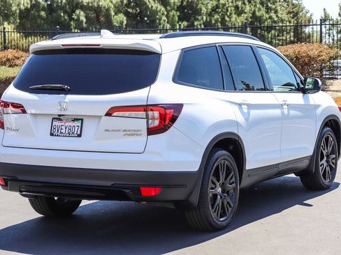Used 2021 Honda Pilot Black Edition image 7