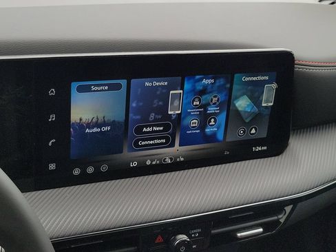 New 2026 Nissan Kicks SR AWD/4WD image 27