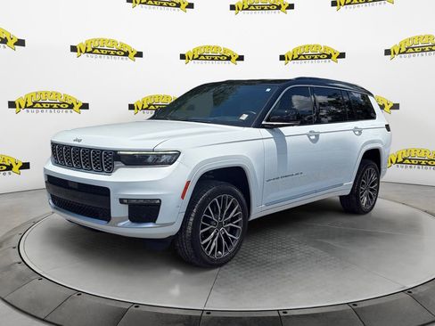 Used 2024 Jeep Grand Cherokee L Summit AWD/4WD image 1