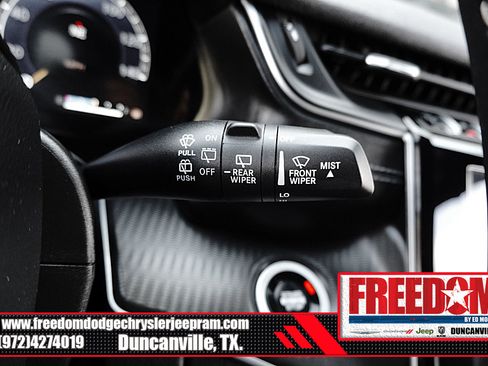 Certified 2025 Jeep Grand Cherokee L Laredo RWD image 32