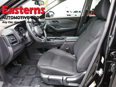 Used 2023 Nissan Rogue S AWD/4WD image 14