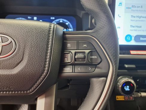 New 2025 Toyota 4Runner 4WD image 22