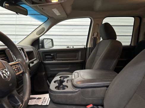 Used 2018 RAM 1500 Express w/ Express Value Package image 18