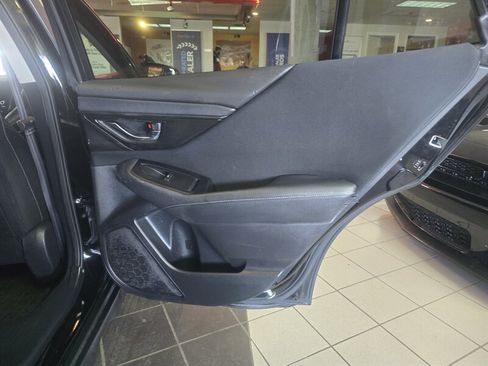 Used 2023 Subaru Outback Premium image 16