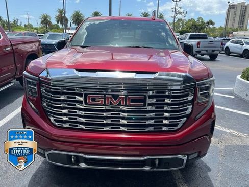 Used 2023 GMC Sierra 1500 Denali w/ Denali Reserve Package AWD/4WD image 2