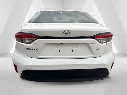 Used 2024 Toyota Corolla LE image 6