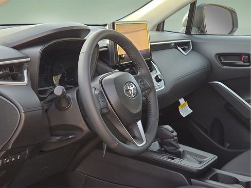 New 2026 Toyota Corolla Cross LE image 20