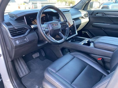 Used 2024 GMC Acadia Elevation FWD image 29