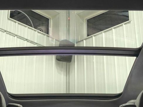 Used 2024 Jeep Grand Cherokee L Limited w/ Luxury Tech Group II image 12