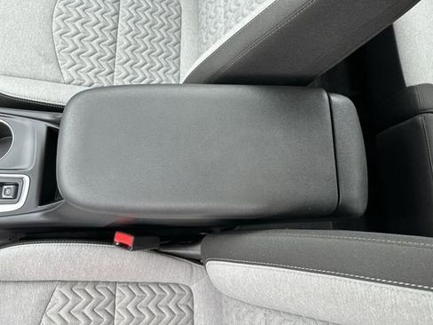 Certified 2024 Chevrolet Equinox LS AWD/4WD image 24