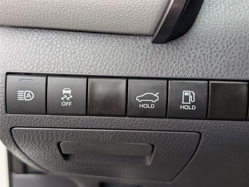 Used 2023 Toyota Camry LE image 20