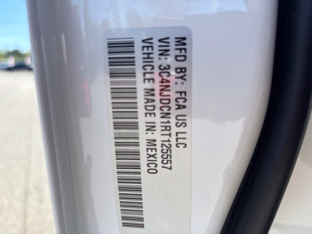 Used 2024 Jeep Compass Limited AWD/4WD image 10