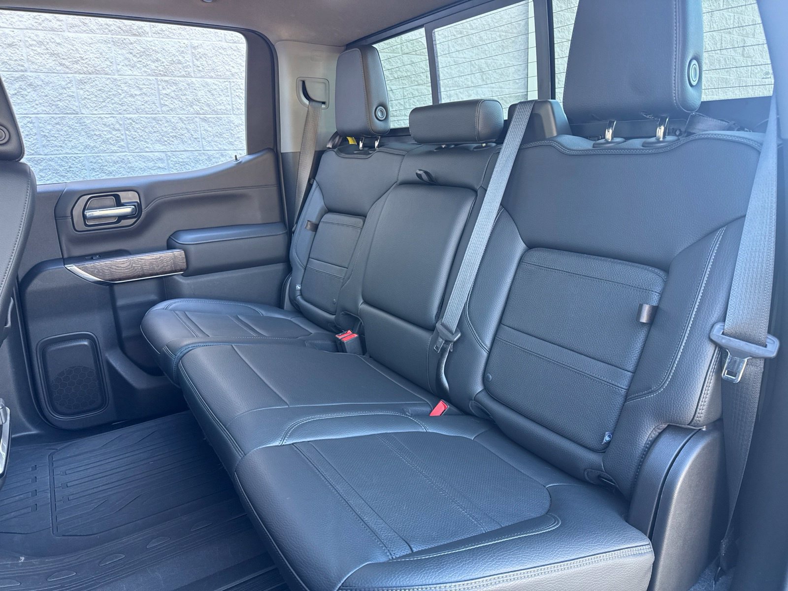 Used 2022 GMC Sierra 1500 Denali w/ Driver Alert Package II AWD/4WD image 31