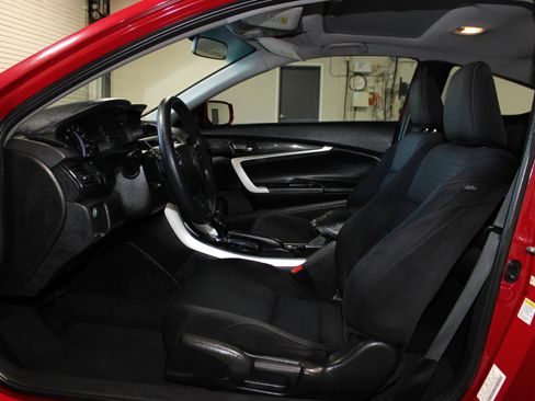 Used 2013 Honda Accord EX image 9