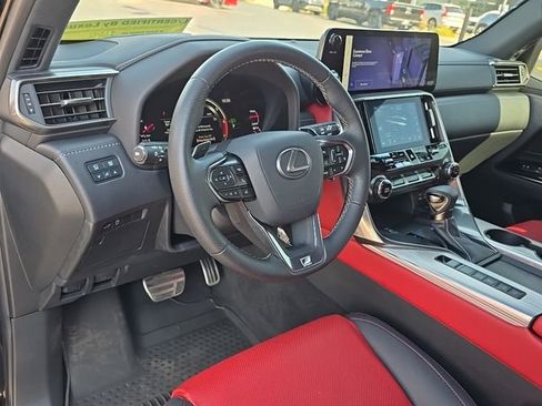 Used 2024 Lexus LX 600 F Sport image 14