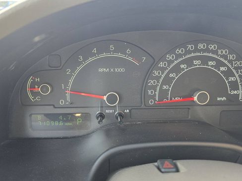Used 2004 Lincoln LS RWD image 31