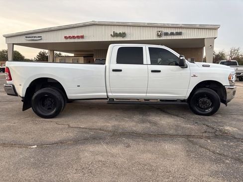 Certified 2024 RAM 3500 Tradesman w/ Chrome Appearance Group AWD/4WD image 10
