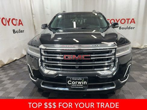 Used 2023 GMC Acadia SLT w/ Technology Package image 2