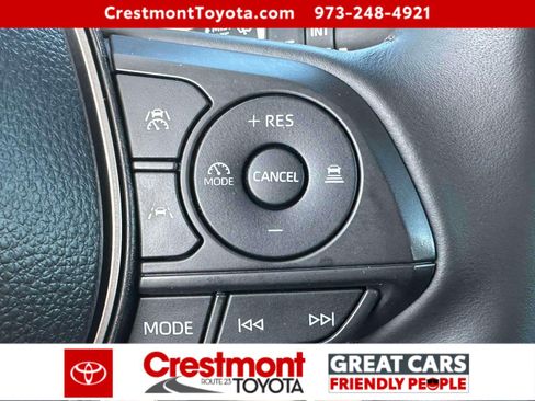 Certified 2025 Toyota Corolla Cross LE image 19