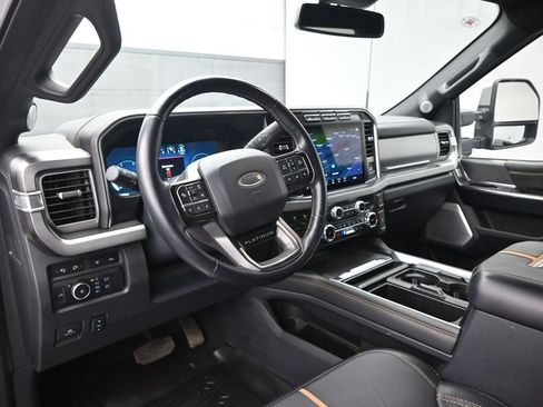 Certified 2024 Ford F250 Platinum AWD/4WD image 19