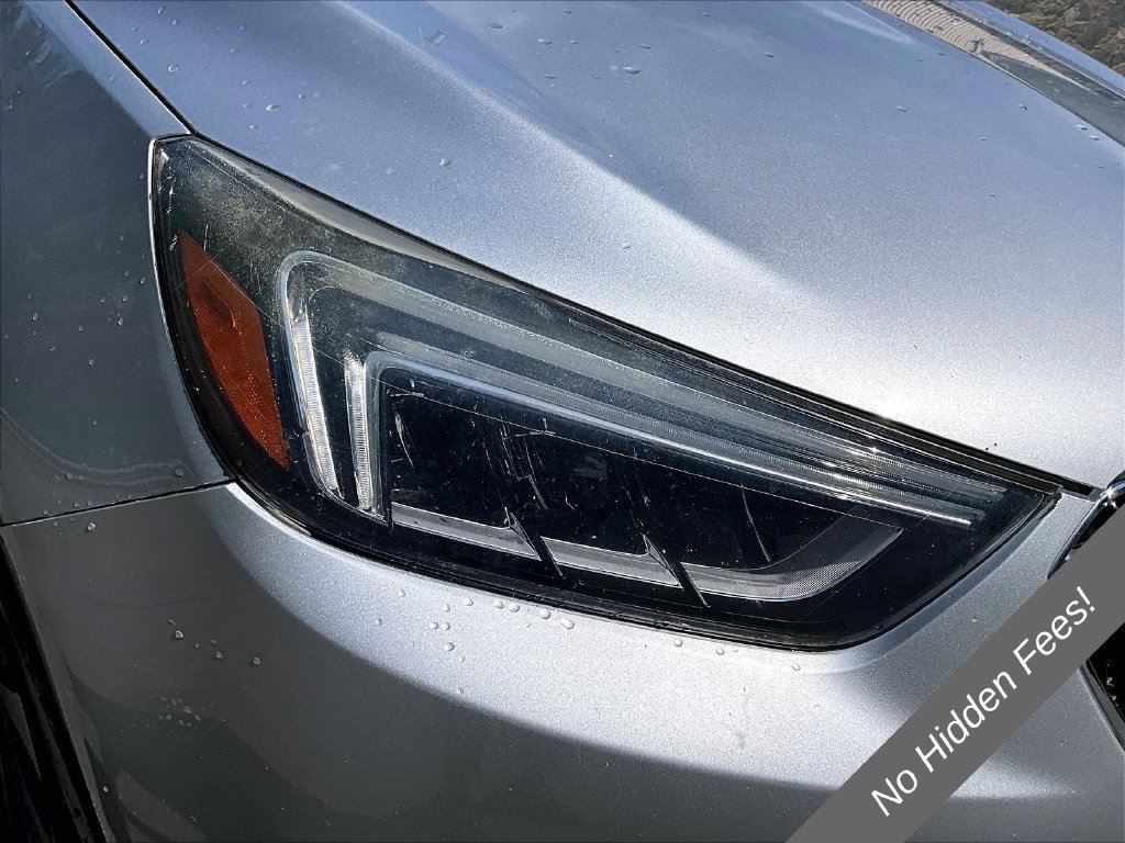 Used 2018 Buick Encore Essence FWD image 25