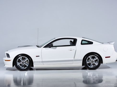 Used 2007 Ford Mustang GT image 9