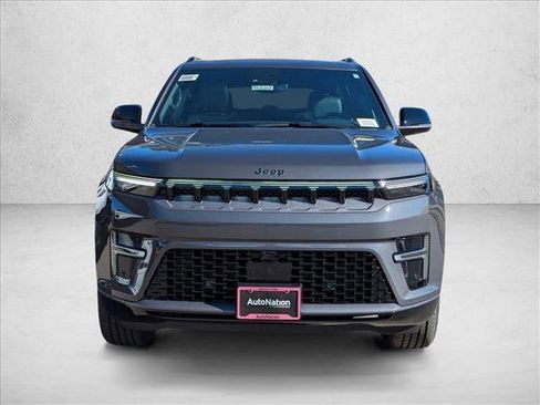 New 2026 Jeep Grand Wagoneer Limited w/ Premium Group II image 5