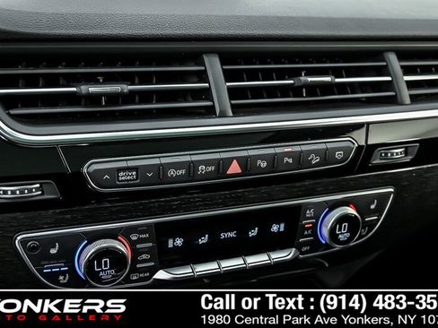 Used 2019 Audi Q7 3.0T Prestige w/ Prestige Package AWD/4WD image 16