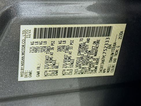 Used 2023 Nissan Rogue S image 12