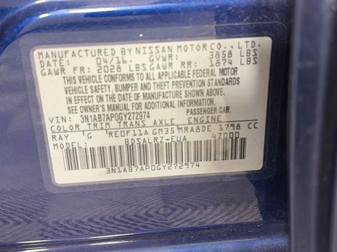 Used 2016 Nissan Sentra SR w/ Driver's Assist Package FWD image 9