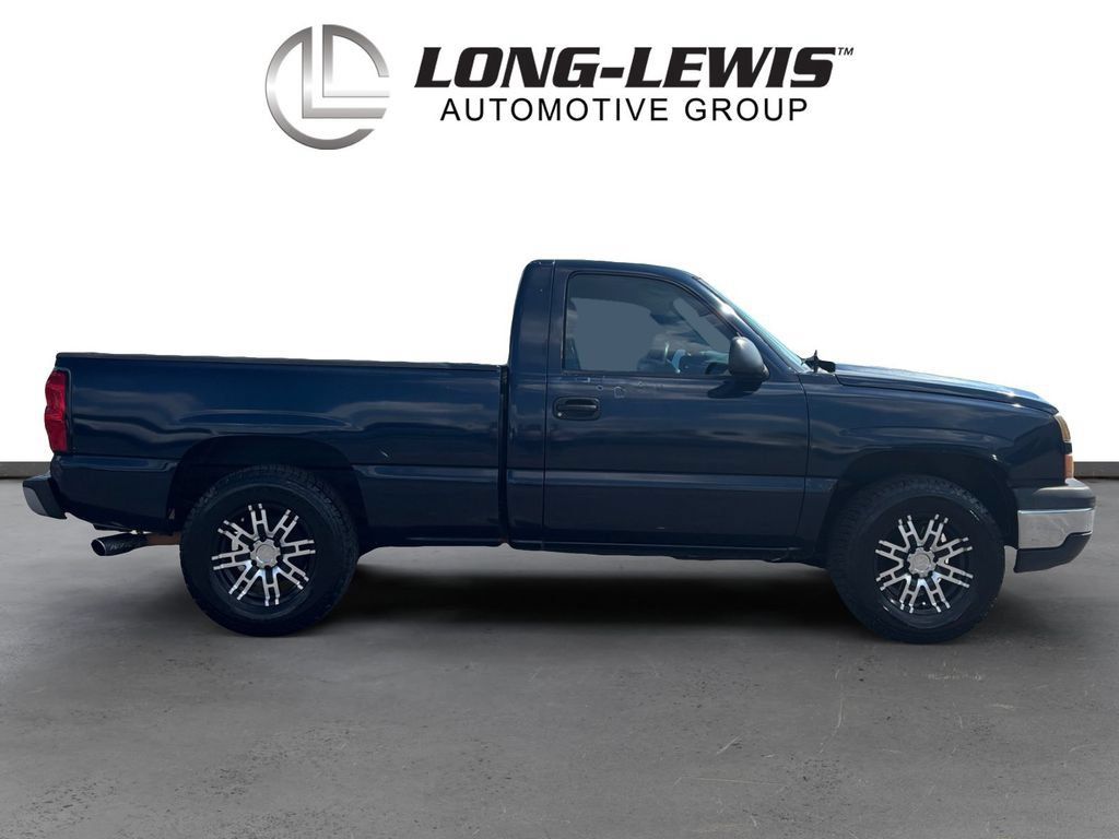 Used 2007 Chevrolet Silverado 1500 W/T RWD image 8