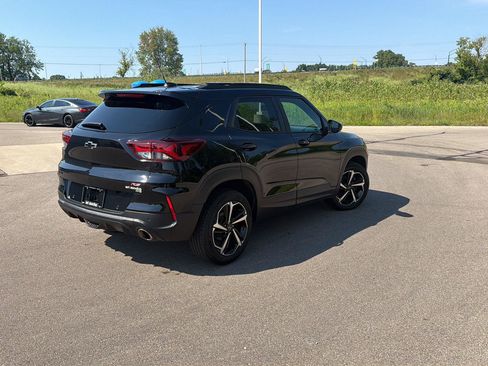 Used 2022 Chevrolet TrailBlazer RS w/ Sun and Liftgate Package AWD/4WD image 6