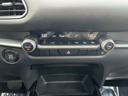 Used 2024 MAZDA CX-30 AWD 2.5 S w/ Select Sport Pkg image 19