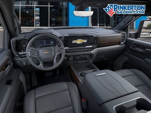 New 2026 Chevrolet Silverado 3500 High Country w/ Technology Package image 15