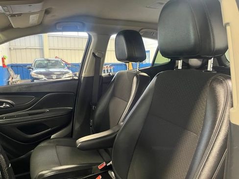 Used 2019 Buick Encore Preferred w/ Safety Package FWD image 23