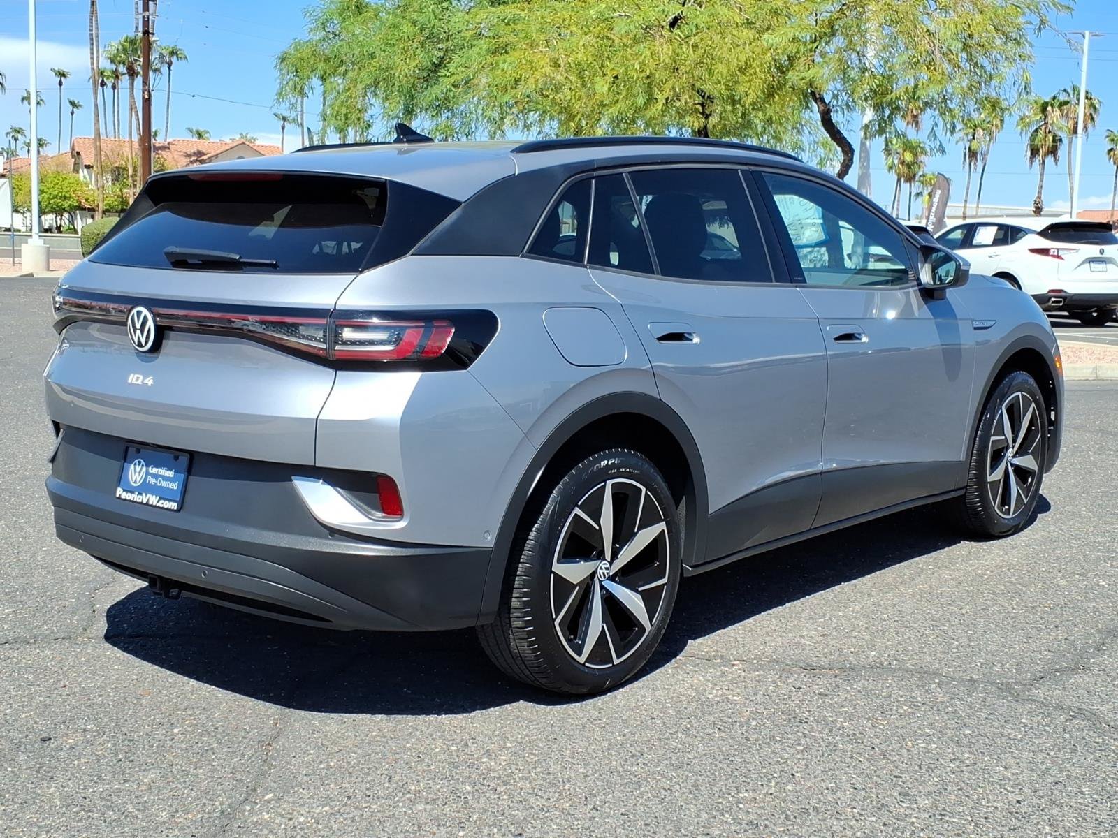 Certified 2025 Volkswagen ID.4 Pro S AWD/4WD image 7