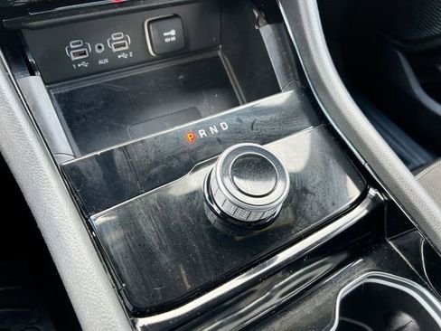 Used 2023 Jeep Grand Cherokee L Laredo AWD/4WD image 15