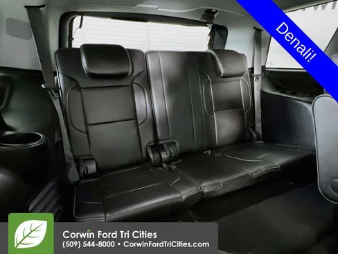 Used 2019 GMC Yukon Denali AWD/4WD image 17