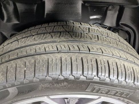 Certified 2025 RAM 1500 Tungsten w/ Trailer Tow Group AWD/4WD image 9