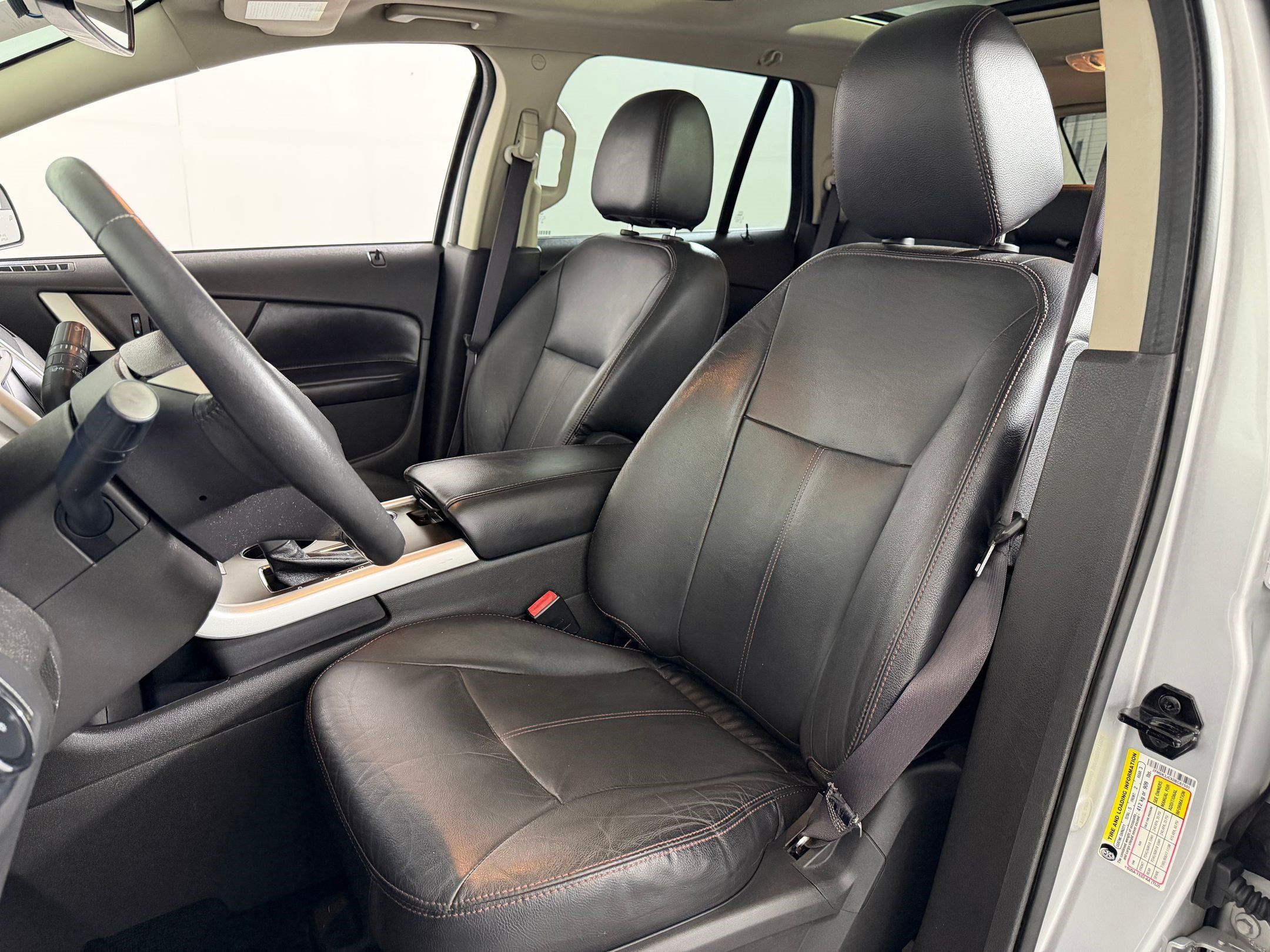 Used 2013 Ford Edge SEL FWD image 4