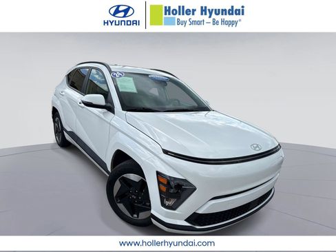 Certified 2024 Hyundai Kona SEL FWD image 1