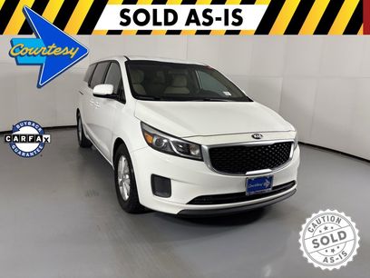 Used 2017 Kia Sedona LX