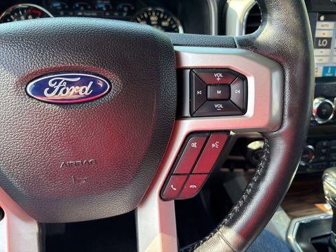 Used 2019 Ford F150 Lariat AWD/4WD image 23