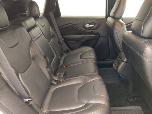 Used 2015 Jeep Cherokee Limited AWD/4WD image 19
