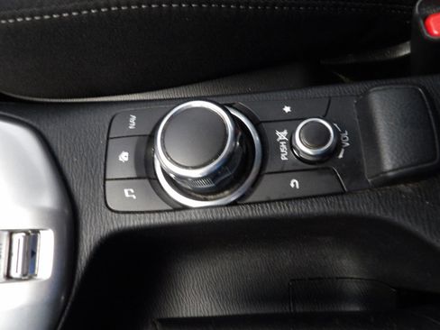 Used 2017 MAZDA CX-3 Sport image 30